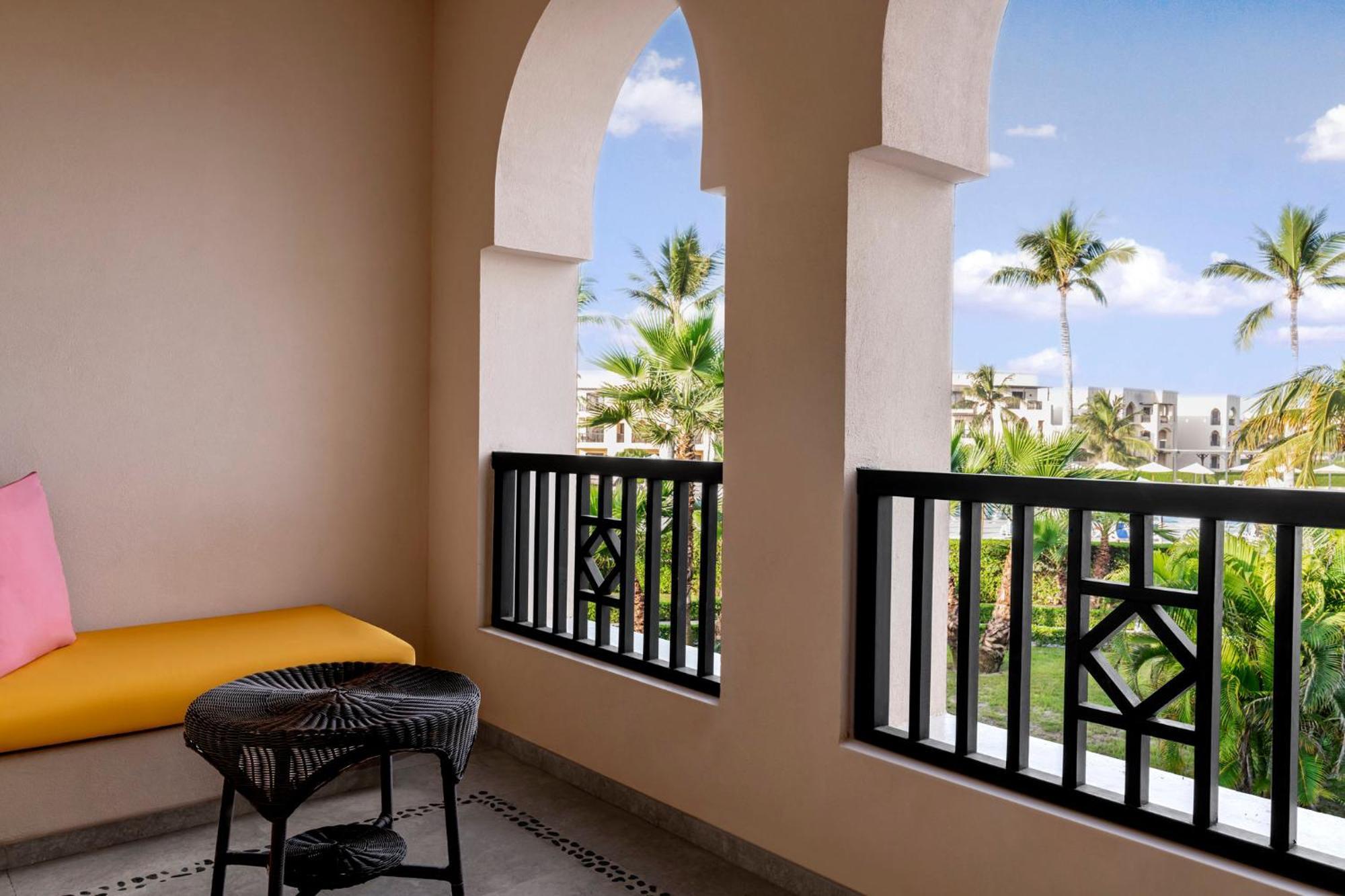 Spacious Family Garden Room Aqua Park Access